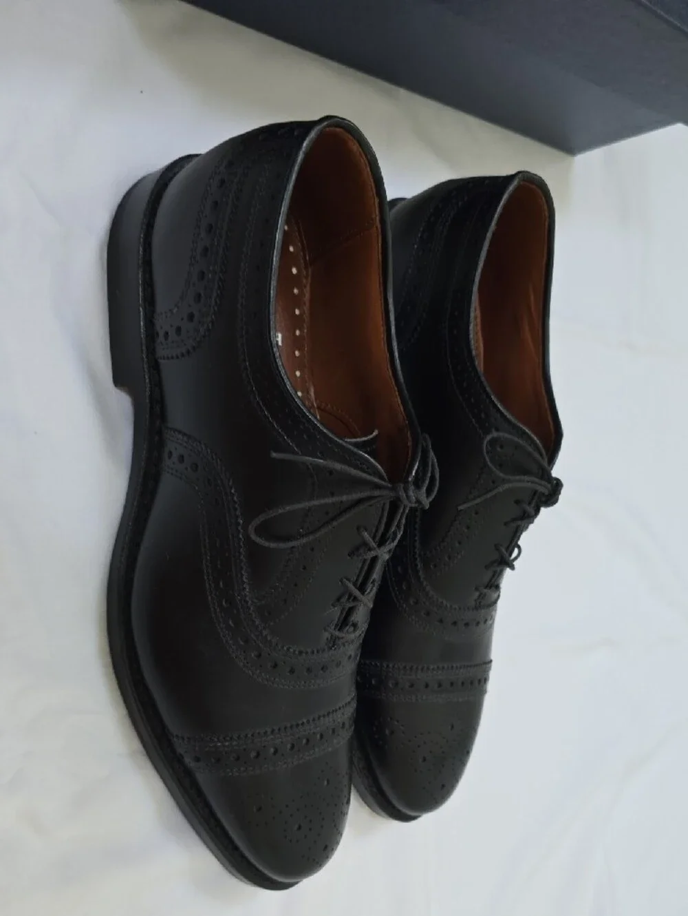 Mens Brooks Brothers Black Leather Cap-Toe Brogue Oxfords Size 7.5